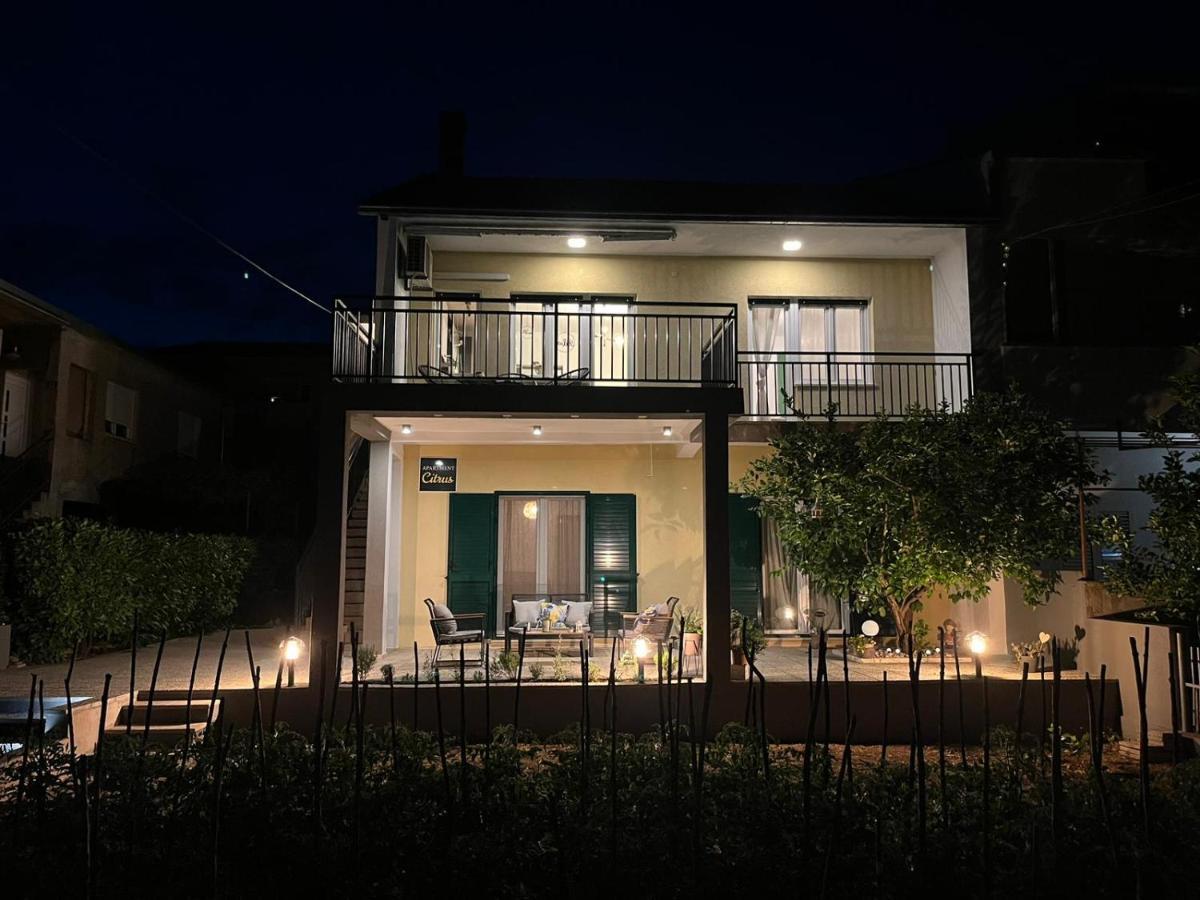 Citrus Accommodation Каштела Экстерьер фото